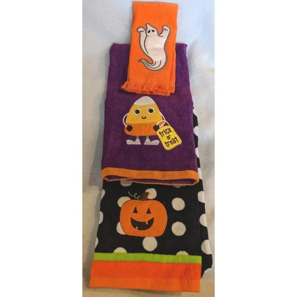 3 Vtg Halloween Hand Towels Embroidered Tea Ghost Candy Corn Pumpkin Applique